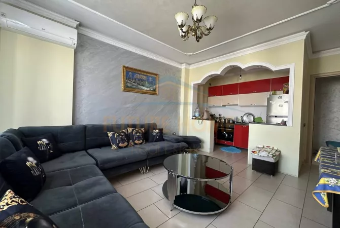 Qera Apartament 2+1+2, Kompleksi “Arlis”, Unaza e Re, Tiranë UNA57238