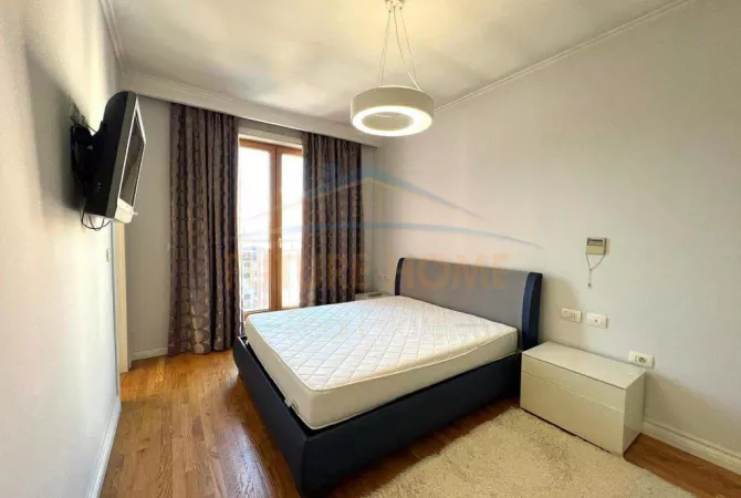 Shtepi me qera Apartament ne Tirane, 2+1, Mobilimi E mobiluar, Pagesa 1,600  Euro.