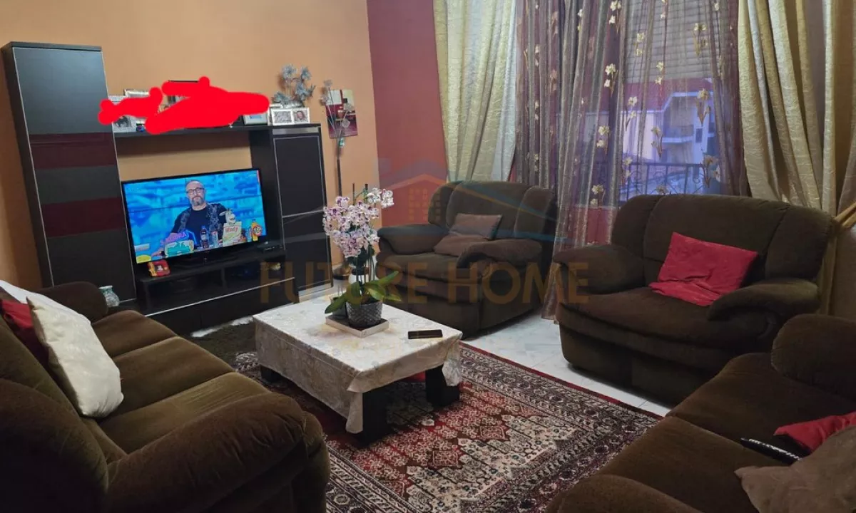 Shtepi ne shitje Apartament ne Tirane, 1+1, Mobilimi E mobiluar, Pagesa 106,000  Euro.