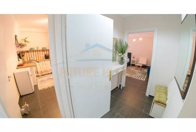 Appartamento in affitto a Tirana 2+1, Arredato