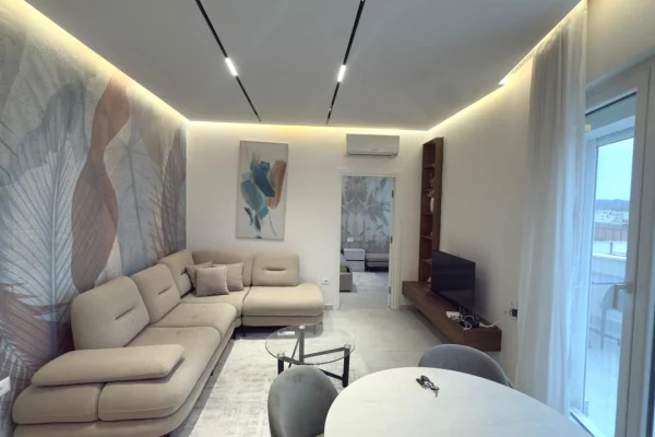 Shtepi me qera Apartament ne Tirane, 1+1, Mobilimi E mobiluar, Pagesa 650  Euro.