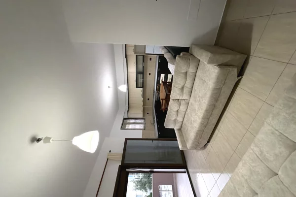 Shtepi me qera 1+1 ne Tirane - 350 Euro