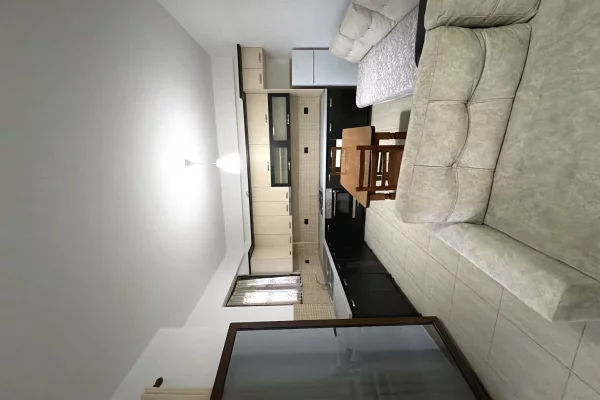 Shtepi me qera Apartament ne Tirane, 1+1, Mobilimi E mobiluar, Pagesa 350  Euro.