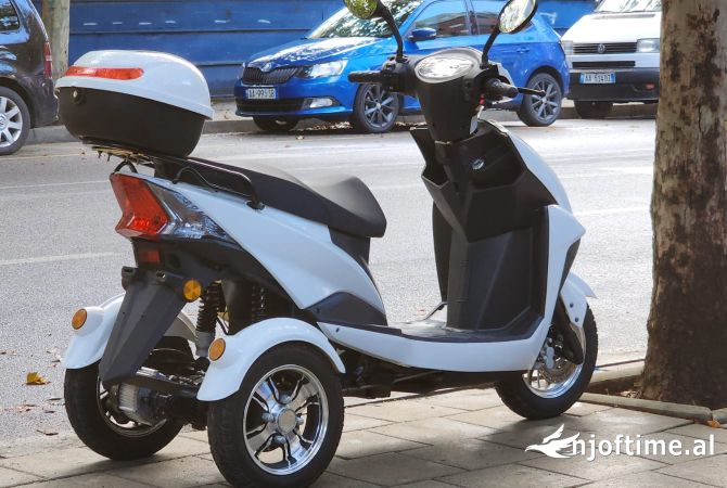 Moto e Scooter in vendita a Tirana - 2,300 Euro