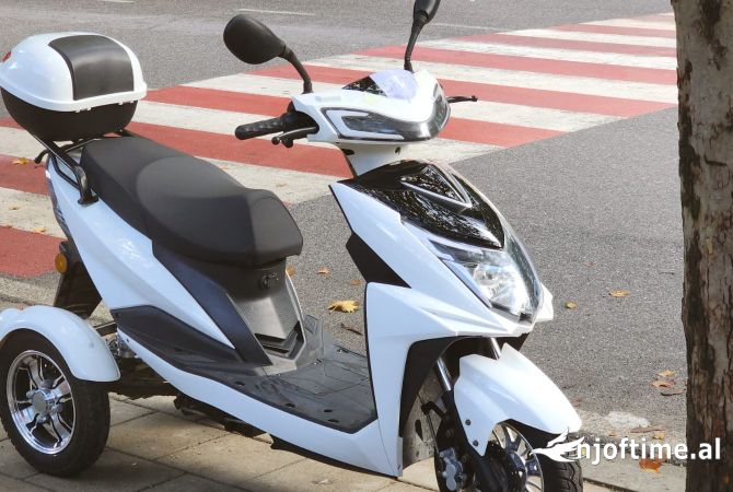 Moto e Scooter in vendita a Tirana - 2,300 Euro