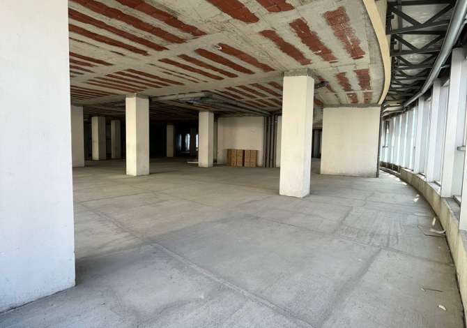 Business Property in Sale 3+1 in Tirana - 726,000 Euro