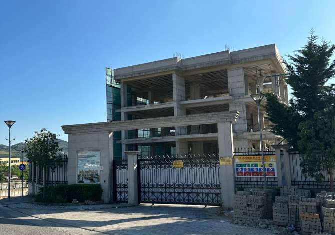 Qera ,Godine multifunksionale Sauk, Tirane.