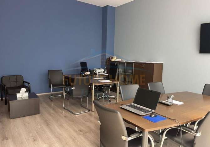 Business Property in Sale 3+1 in Tirana - 679,000 Euro