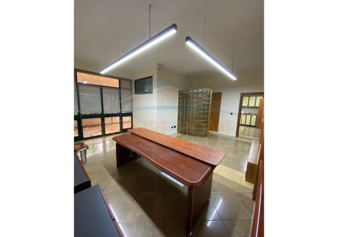 Business Property for Rent 1+1 in Tirana - 3,500 Euro