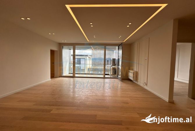 Qera, Apartament 3+1+2+2 Garazhe, Pallati i Brigadave  