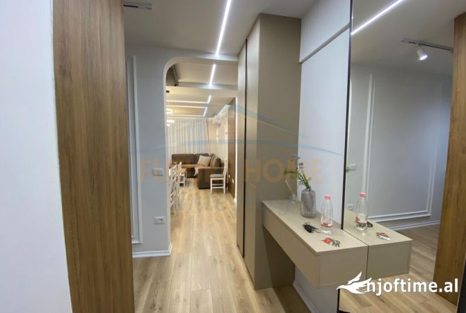 Shtepi me qera Apartament ne Tirane, 2+1, Mobilimi E mobiluar, Pagesa 1,200  Euro.