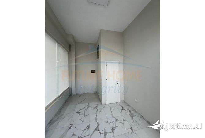 Business Property in Sale 1+1 in Tirana - 39,900 Euro