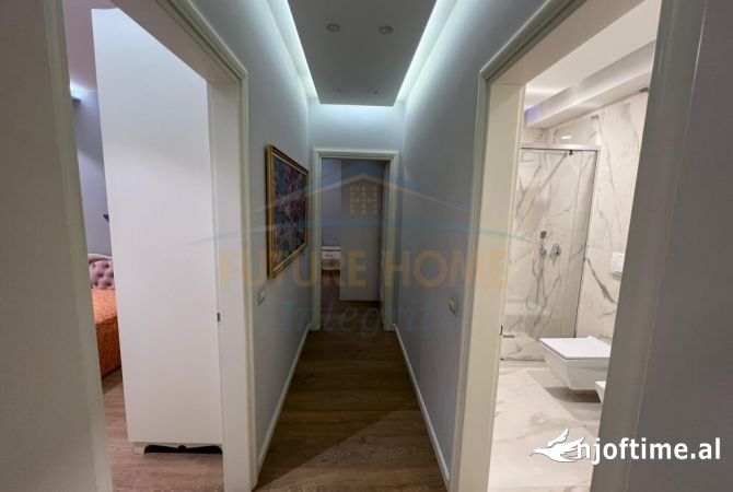 Shtepi ne shitje Apartament ne Tirane, 2+1, Mobilimi E mobiluar, Pagesa 250,000  Euro.