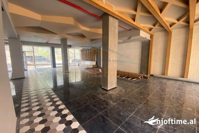 Business Property in Sale 1+1 in Tirana - 300,000 Euro