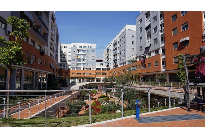 Business Property in Sale 4+1 in Tirana - 19,000 Euro