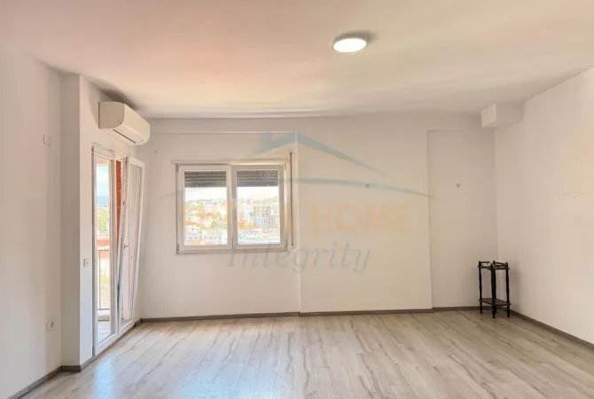 Shtepi ne shitje 3+1 ne Tirane - 225,000 Euro