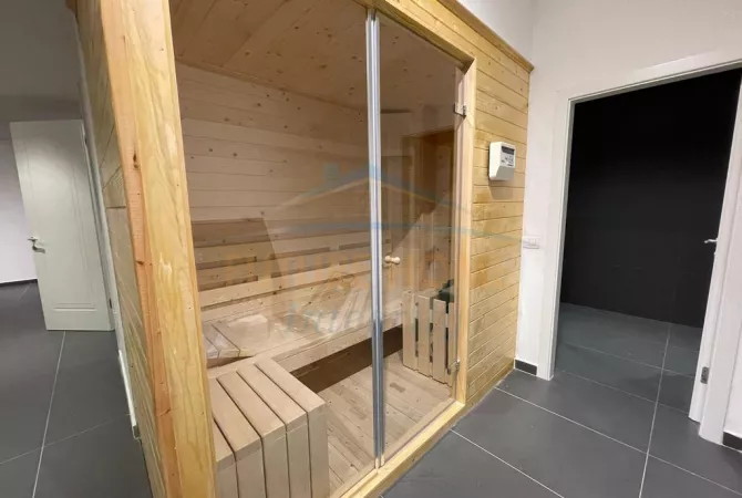 Shtepi ne shitje Vila Luksoze ne Tirane, 2+1, Mobilimi E mobiluar, Pagesa 818,000  Euro.