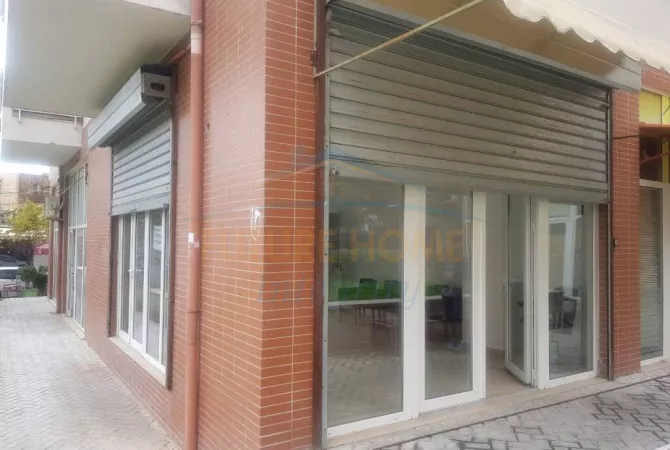 Business Property for Rent 1+1 in Tirana - 350 Euro