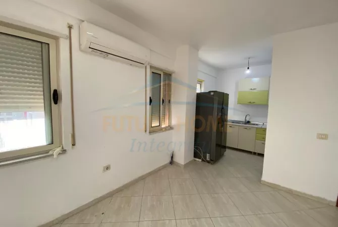 Business Property for Rent 3+1 in Tirana - 620 Euro