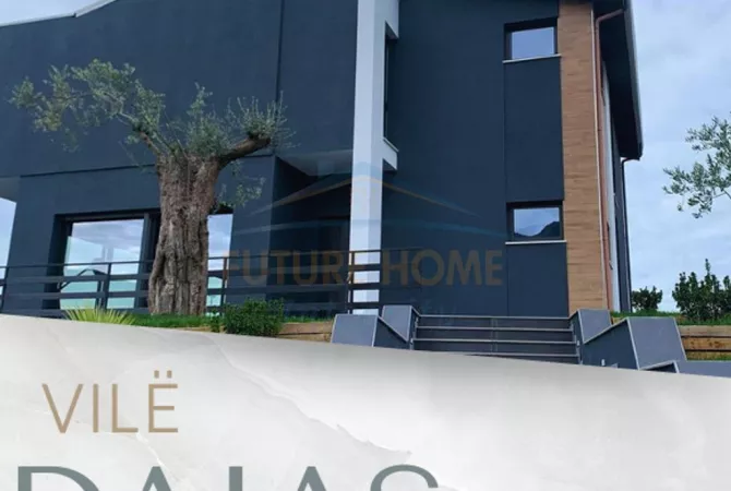 Shtepi ne shitje Vila Luksoze ne Tirane, 3+1, Mobilimi Bosh, pa mobiluar, Pagesa 950,000  Euro.