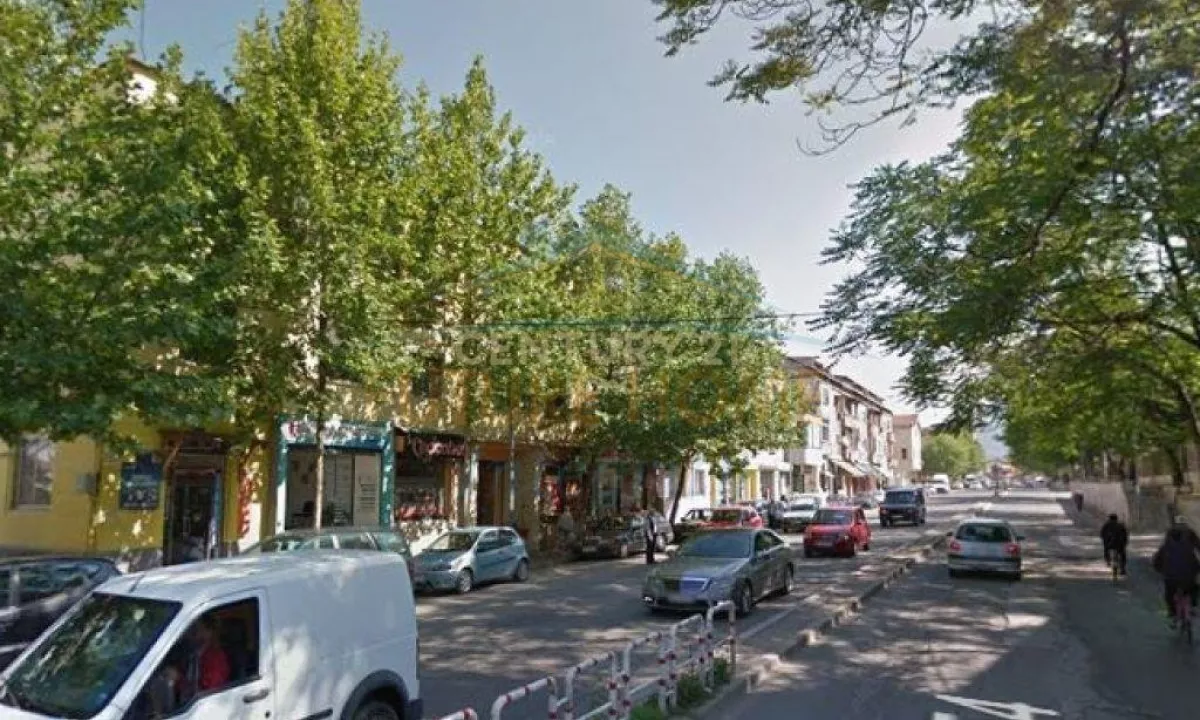 Shitet, Godine 3-Kateshe, Shkolla e Bashkuar 450.000 Euro