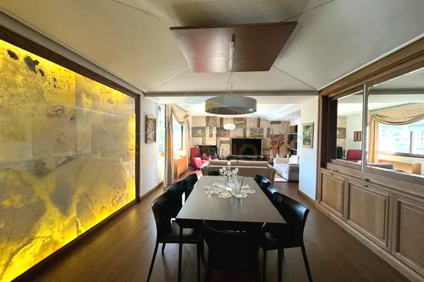 Shtepi me qera 2+1 ne Tirane - 1,800 Euro