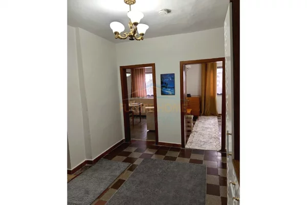 Shtepi me qera Apartament ne Tirane, 2+1, Mobilimi E mobiluar, Pagesa 550  Euro.