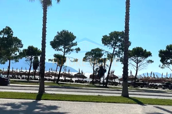 Shtepi me qera Apartament ne Vlore, 1+1, Mobilimi E mobiluar, Pagesa 400  Euro.