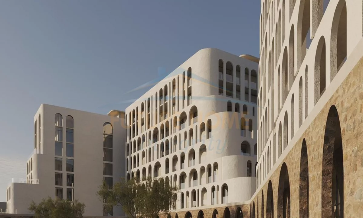 Shtepi ne shitje Apartament ne Vlore, 2+1, Mobilimi Bosh, pa mobiluar, Pagesa 291,000  Euro.