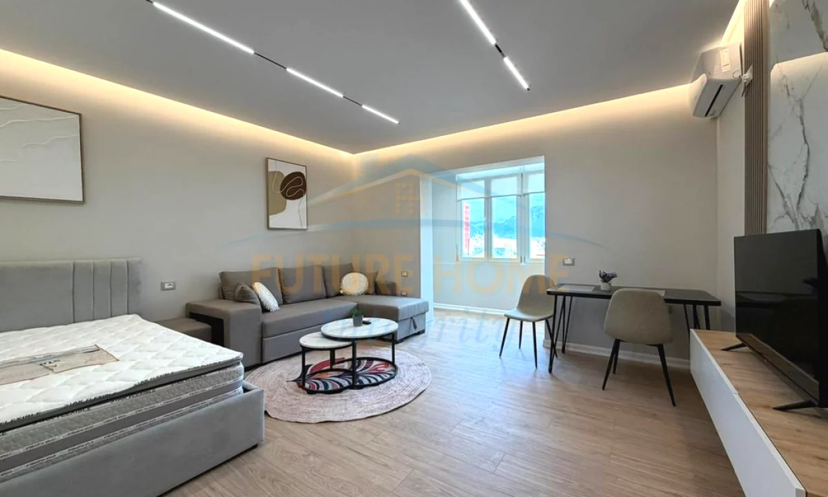 Shtepi ne shitje Apartament ne Tirane, 1+1, Mobilimi Bosh, pa mobiluar, Pagesa 110,000  Euro.