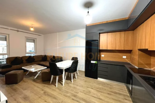 Shtepi me qera Apartament ne Tirane, 2+1, Mobilimi E mobiluar, Pagesa 550  Euro.