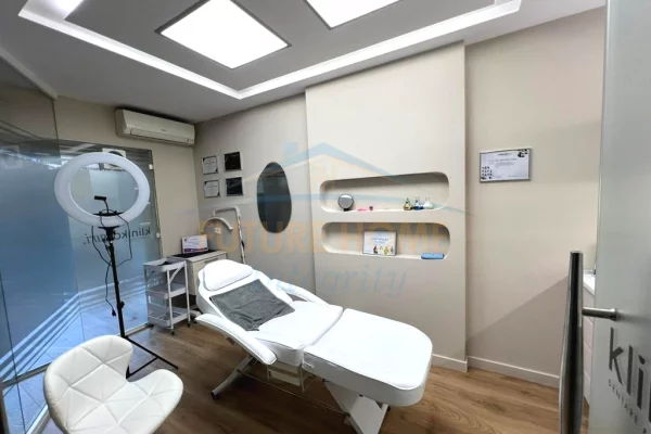 Qera, Ambient Biznesi, Rruga Irfan Tomin, Tirane.