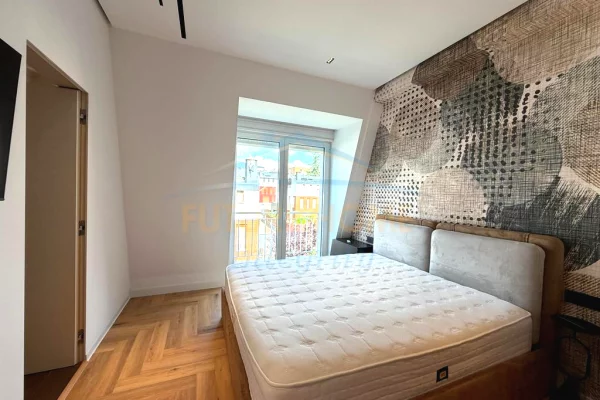 Shtepi me qera Apartament ne Tirane, 2+1, Mobilimi E mobiluar, Pagesa 2,200  Euro.