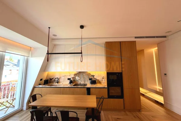 Shtepi me qera Apartament ne Tirane, 2+1, Mobilimi E mobiluar, Pagesa 2,200  Euro.