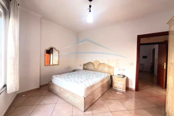 Shtepi me qera Apartament ne Tirane, 1+1, Mobilimi E mobiluar, Pagesa 45,000  Leke.