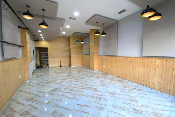 Ambient biznesi me qera 1+1 ne Tirane - 600 Euro