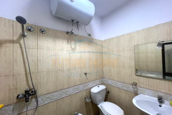 Shtepi me qera Apartament ne Tirane, 1+1, Mobilimi E mobiluar, Pagesa 45,000  Leke.