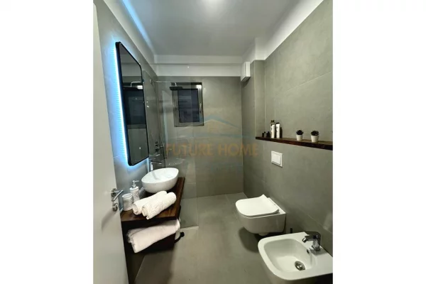 Shtepi me qera Apartament ne Tirane, 1+1, Mobilimi E mobiluar, Pagesa 1,000  Euro.