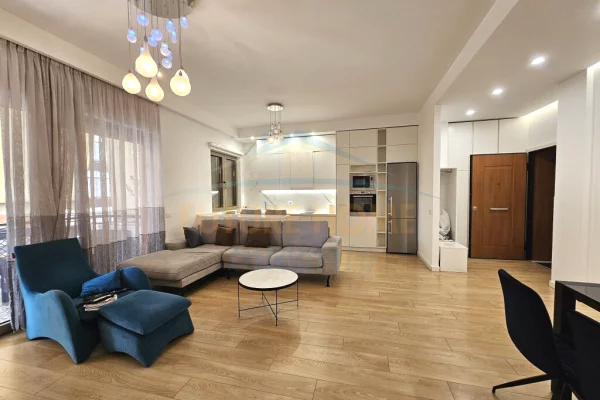 Qera, Apartament 2+1+2, Kompleksi Delijorgji, Tiranë.