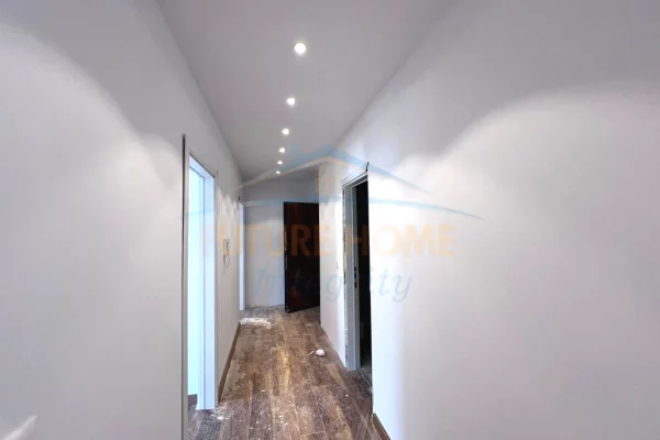 Shtepi ne shitje Apartament ne Tirane, 2+1, Mobilimi Bosh, pa mobiluar, Pagesa 179,000  Euro.