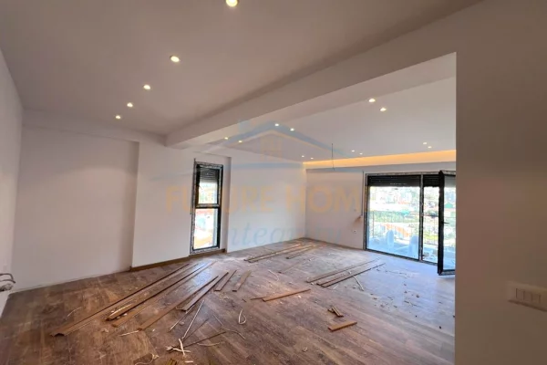 Shtepi ne shitje Apartament ne Tirane, 2+1, Mobilimi Bosh, pa mobiluar, Pagesa 179,000  Euro.