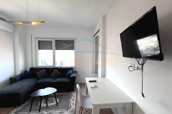 Shtepi me qera Apartament ne Tirane, 1+1, Mobilimi E mobiluar, Pagesa 500  Euro.