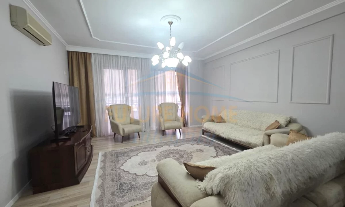 Shtepi me qera Apartament ne Tirane, 2+1, Mobilimi E mobiluar, Pagesa 650  Euro.