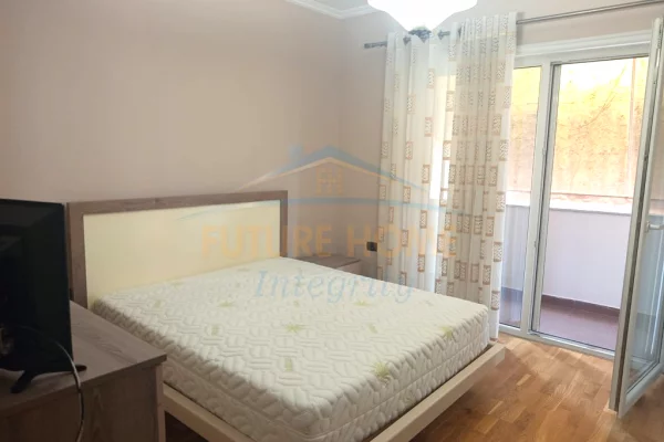 Shtepi me qera Apartament ne Tirane, 1+1, Mobilimi E mobiluar, Pagesa 520  Euro.