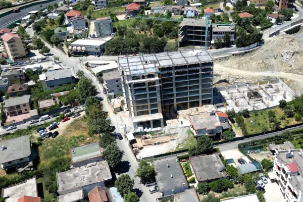 Appartamento in vendita a Tirana 1+1, Vuoto