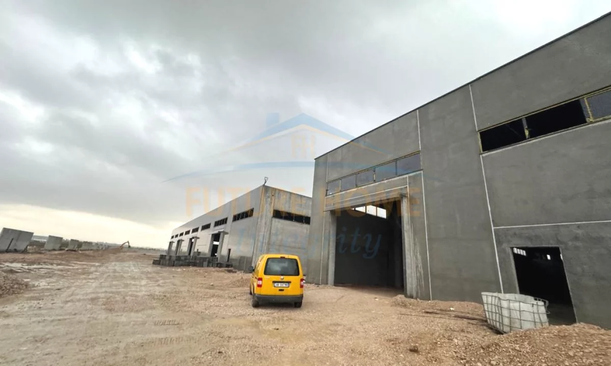 Shitet, Kapanon, Porto Romano, Durres.