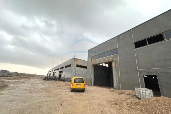 Shitet, Kapanon, Porto Romano, Durrës.