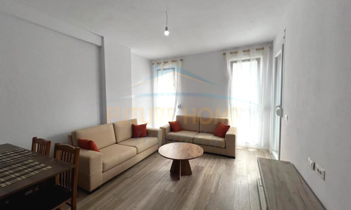 Shtepi me qera Apartament ne Tirane, 2+1, Mobilimi E mobiluar, Pagesa 45,000  Leke.