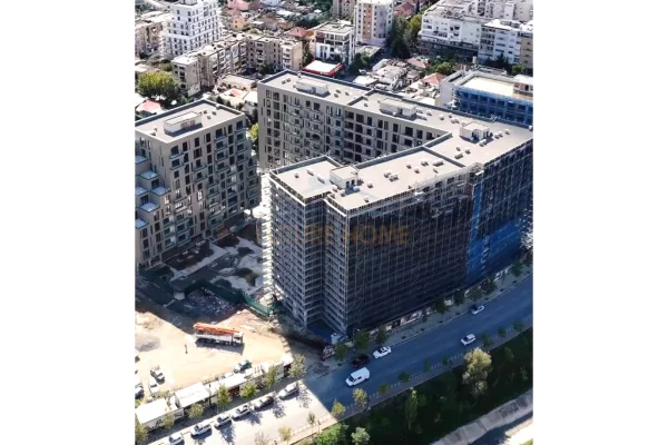 Okazion Shitet, Apartament 1+1, Kompleksi Golden Gate, Tiranë.