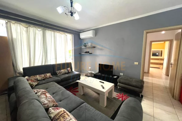 Shtepi me qera Apartament ne Tirane, 2+1, Mobilimi E mobiluar, Pagesa 570  Euro.